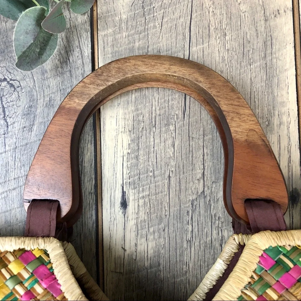 Vintage Wooden Handle Straw Zipper Handbag - Picture 8 of 16